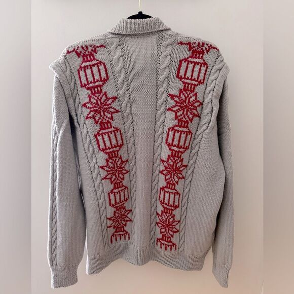 Vintage Handmade Cable Knit Grey & Red Intarsia Lanterns Oversized Cardigan 52 - Picture 2 of 10